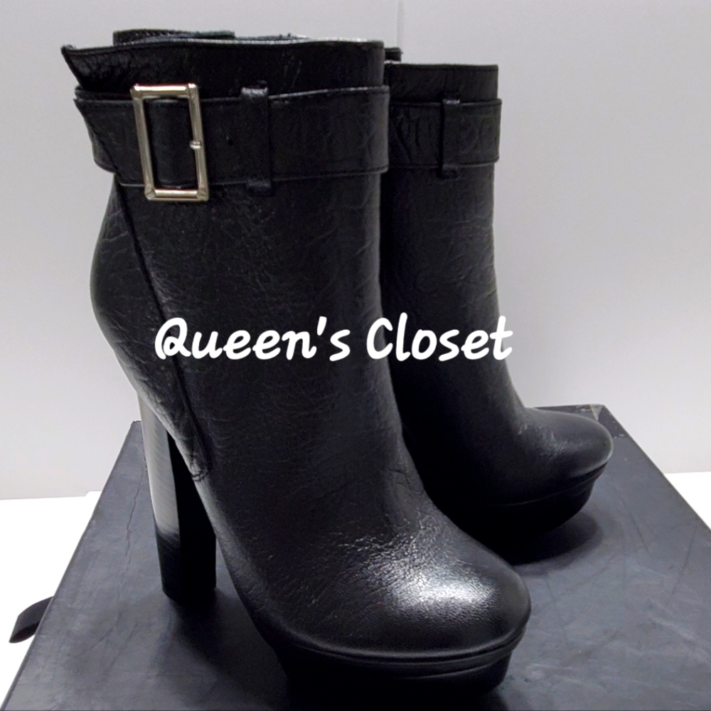 Rachel Zoe | Leather Round-Toe Ankle Booties